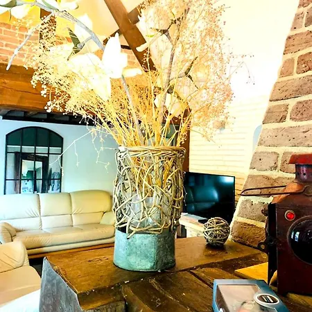 Spacieuse A Avec Piscine Privee Et Jardin Villa